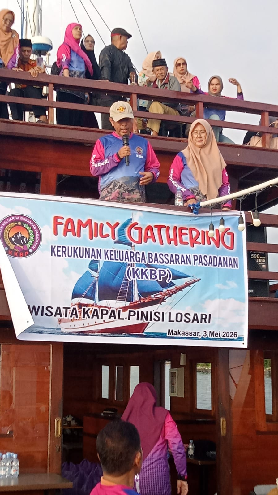 Family Gathering KKBP Pererat Silaturahmi Di Wisata Kapal Pinisi Losari